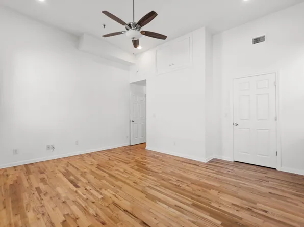 158 Wayne Street image 24 of 46