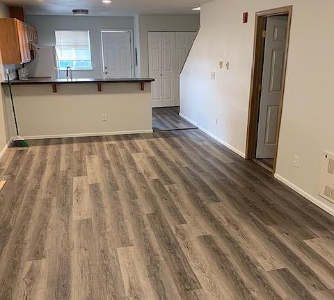 Great Room into Kitchen