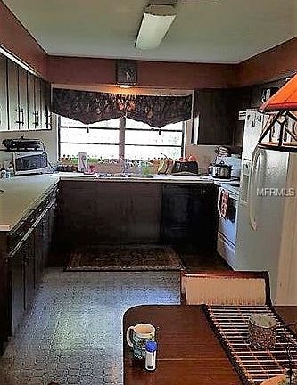 3rd image of 16507 Foothill Dr