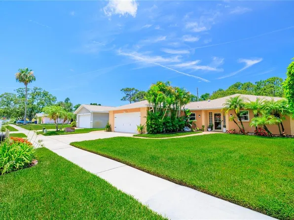 11116 118th St, Seminole, FL 33778