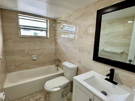 3rd image of 11625 Canal Dr #13