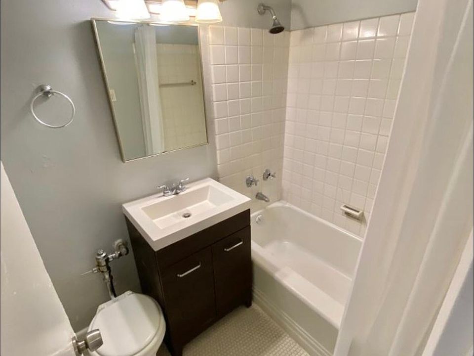 2nd image of 7503 S South Shore Dr #218