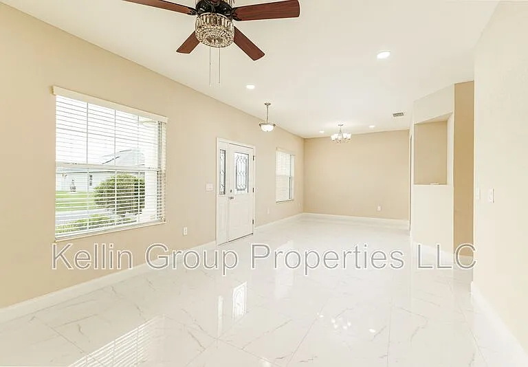 2611 Highlands Creek Way — Photo 18