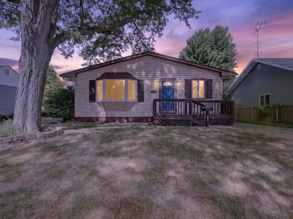 1804 Grant St, Beloit, WI 53511