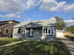 2441 Dora St, Franklin Park, IL