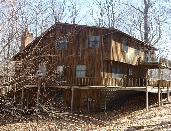 2nd image of 643 Finney Ave
