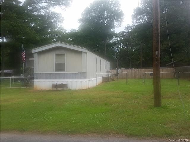 1st image of 128 Langley Dr