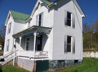 139 E Chilhowie St, Marion, VA 24354