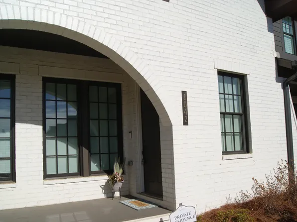 1042 Windsor Dr, Birmingham, AL 35242