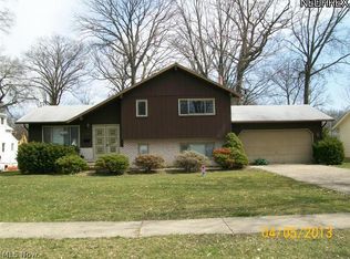 6075 Decker Rd #DRD, North Olmsted, OH 44070