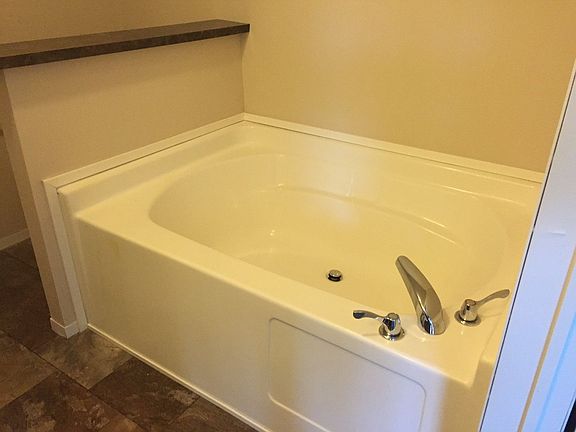 Tub