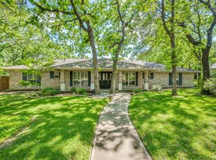 42 Highview Cir, Denton, TX 76205