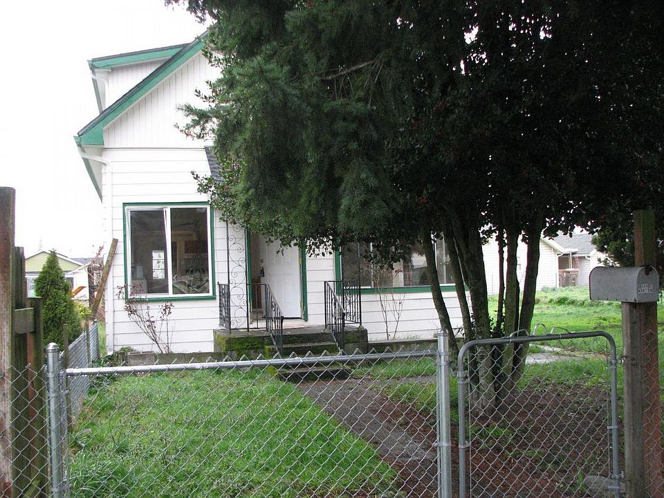 1st image of 909 E Morton St