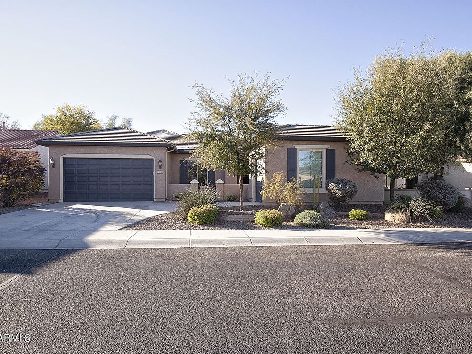 1st image of 27033 W Yukon Dr