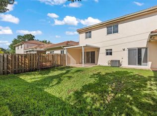 5960 SW 99th Ter, Fort Lauderdale, FL 33328