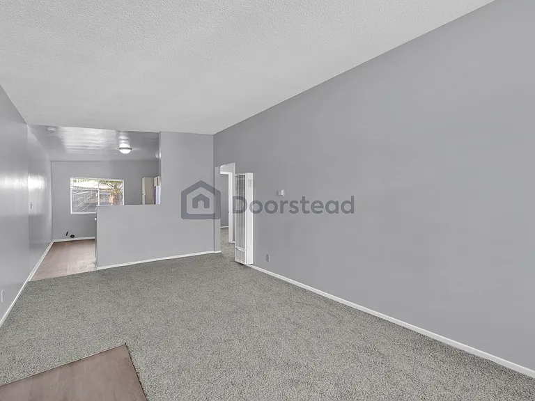 18103 S Harvard Blvd #B — Photo 3