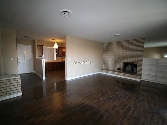 4th image of 2101 Las Flores St #0