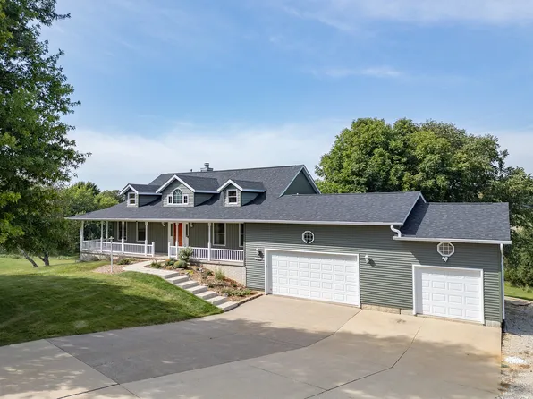 906 Ridgeview Ct, Sherrard, IL 61281