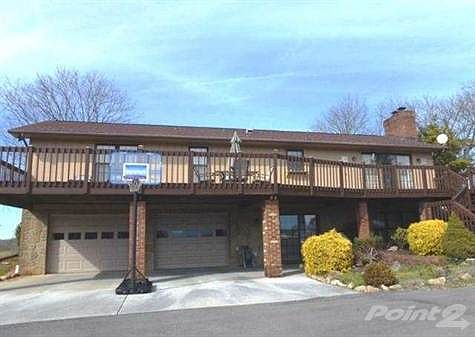 2nd image of 1207 Fairfield Ln