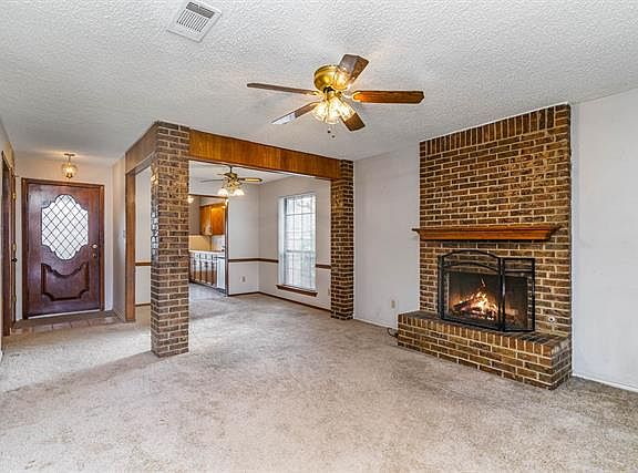 3rd image of 5011 Brookhollow Dr