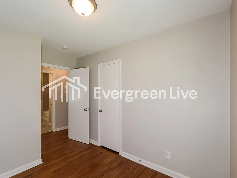 9012 E 73rd St — Photo 11