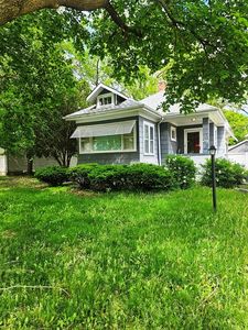 20 S Central Ave, Aurora, IL, 60506