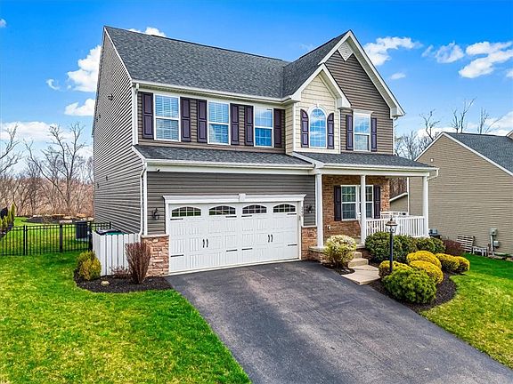 2nd image of 260 Buckingham Dr