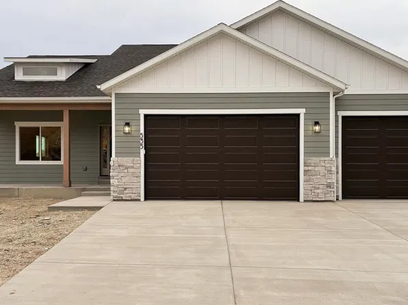535 Outlaw Cv, Green River, WY 82935