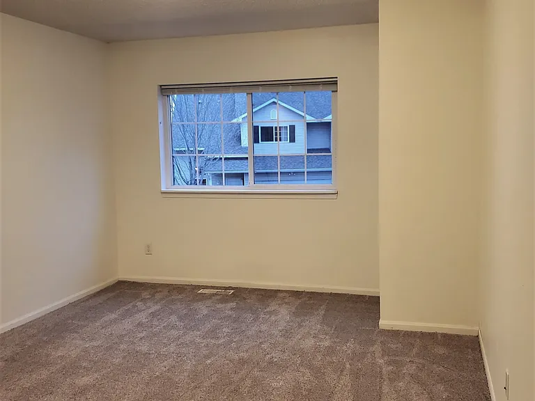 10 Bridgewater Trl — Photo 21