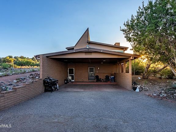 5th image of 2645 E Lobo Circle