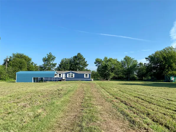 6674 Sue Ann Ln, Terrell, TX 75161