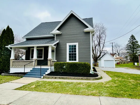 11 N Indiana St, Roachdale, IN 46172