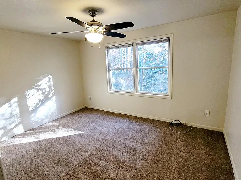 3949 Keswick Pl — Photo 10