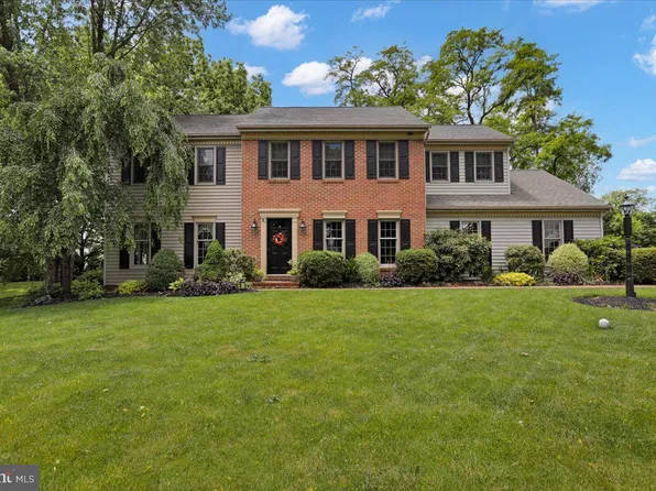 4 Kimberly Ct, Lancaster, PA 17602