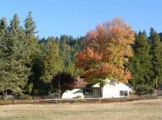 48217 McFarland Rd, Oakridge, OR 97463