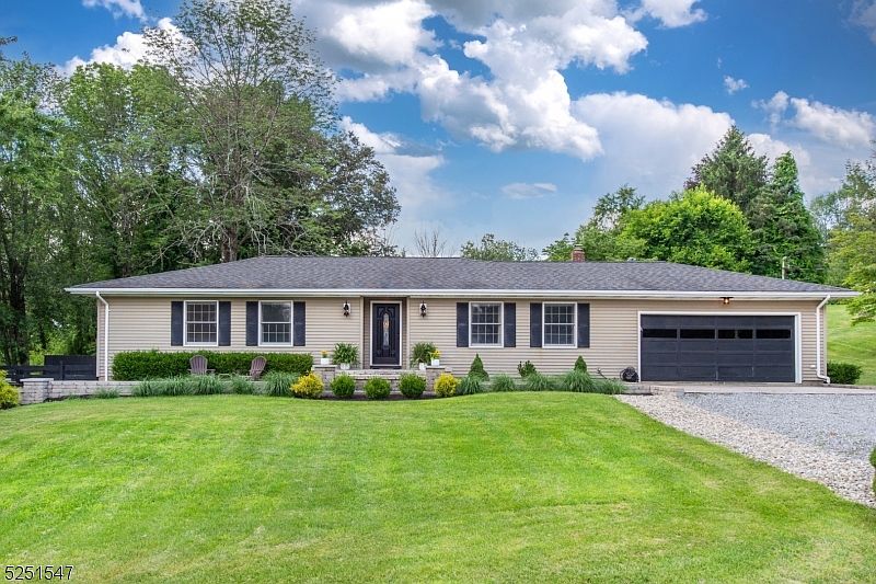 2 Hampton Spring Rd, Newton, NJ 07860 MLS 3870573 Zillow