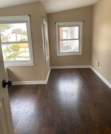 4th image of 1330 Eagle Ave