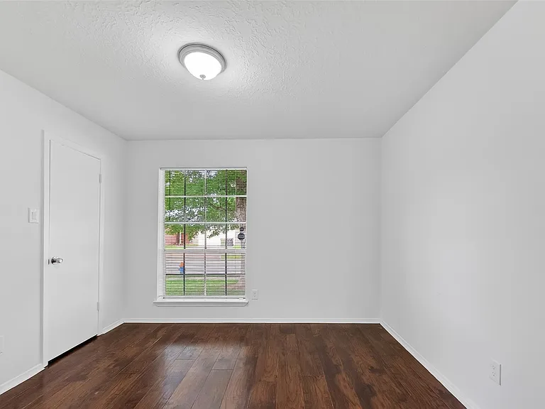 1122 Woodbridge Ave — Photo 31