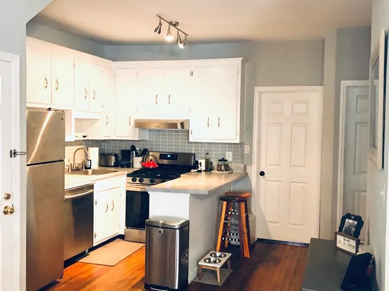 20 S Stafford Ave #B — Photo 3