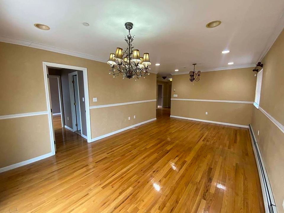1st image of 77 Dahlgren Pl APT 2B