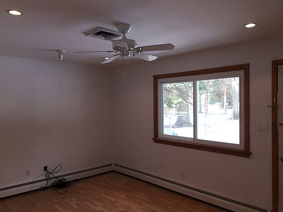 Office / Bonus Room