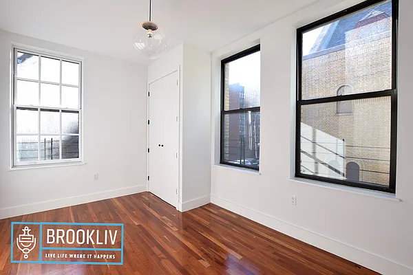 Rented by null | media 26