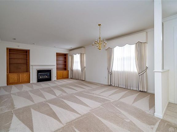 4th image of 2682 Cedarbrook Way