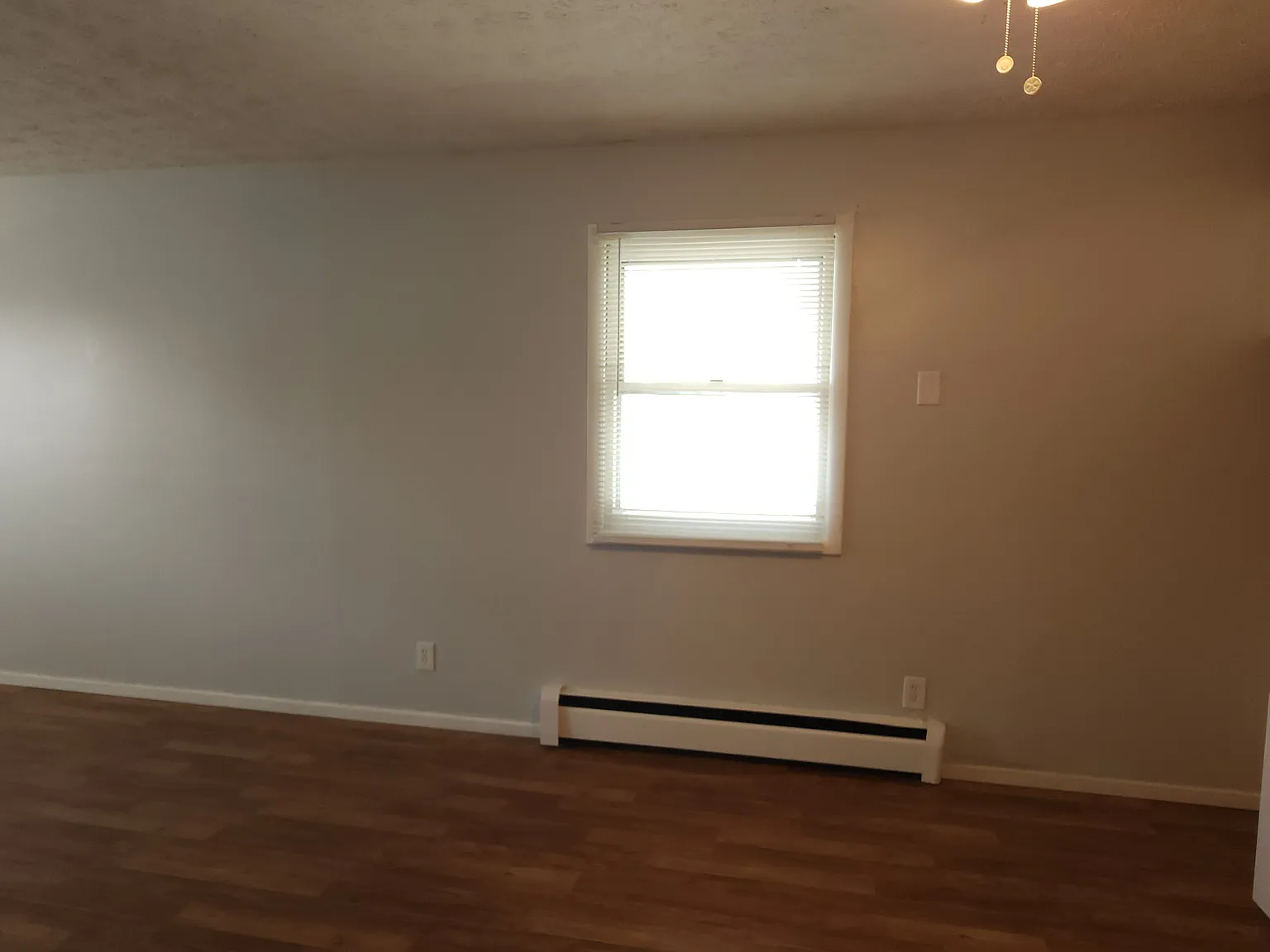 2 bed, 750 sqft, $1,025 — Photo 3