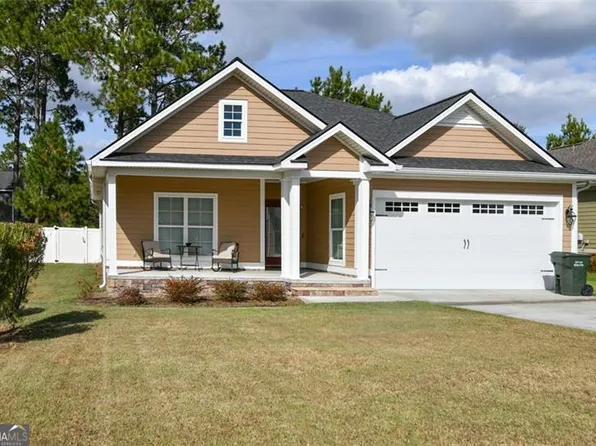 11 Taranik Ln SE, Moultrie, GA 31788