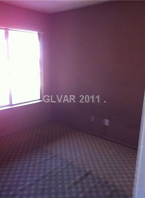 3rd image of 5121 Bromley Ave