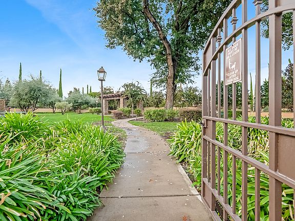 3rd image of 5235 W Pianosa Court