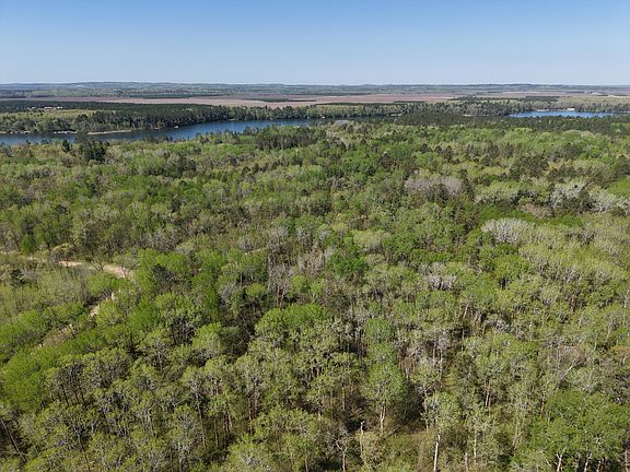 5th image of 8 Bog Lake Trl