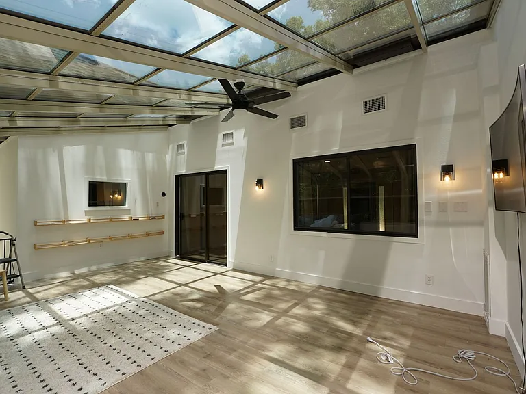 2419 Rocky Shores Dr — Photo 20