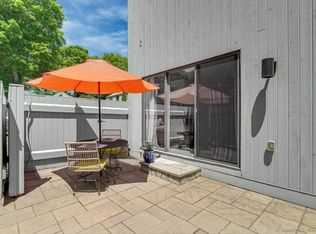 5 Sugar Maple Ln UNIT 5, Ridgefield, CT 06877